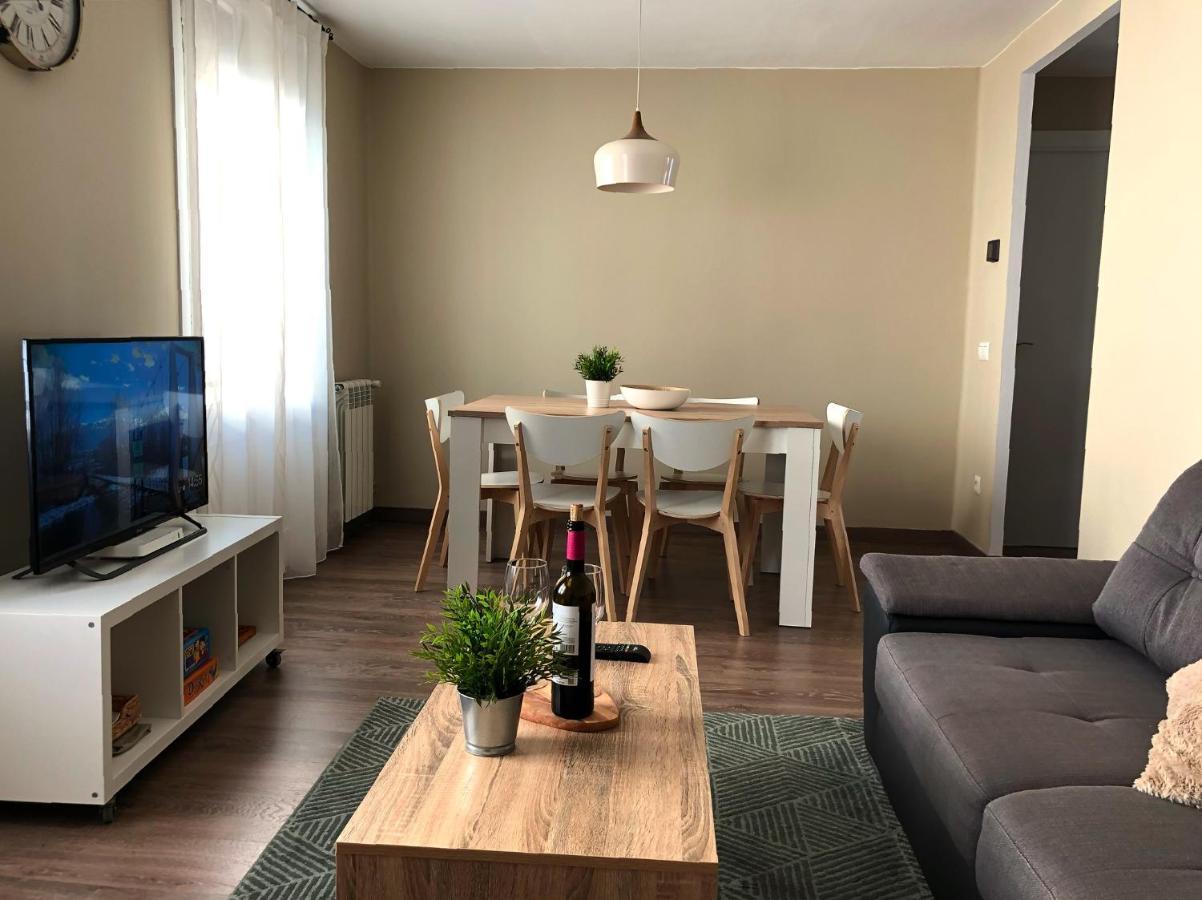Apartamento Acogedor Y Familiar - Wifi+Chromecast Puigcerdà Exteriér fotografie